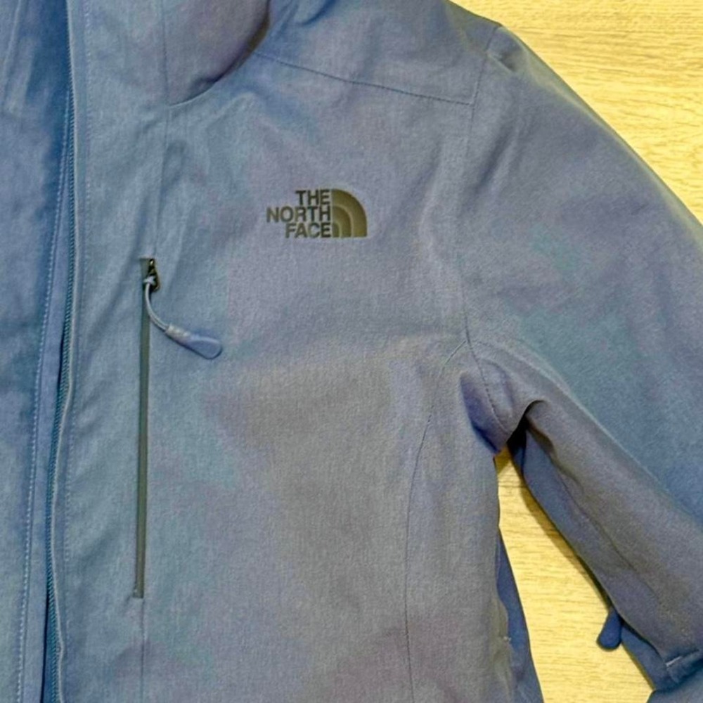 North Face 3 in 1 jacket - Picture 3 of 5